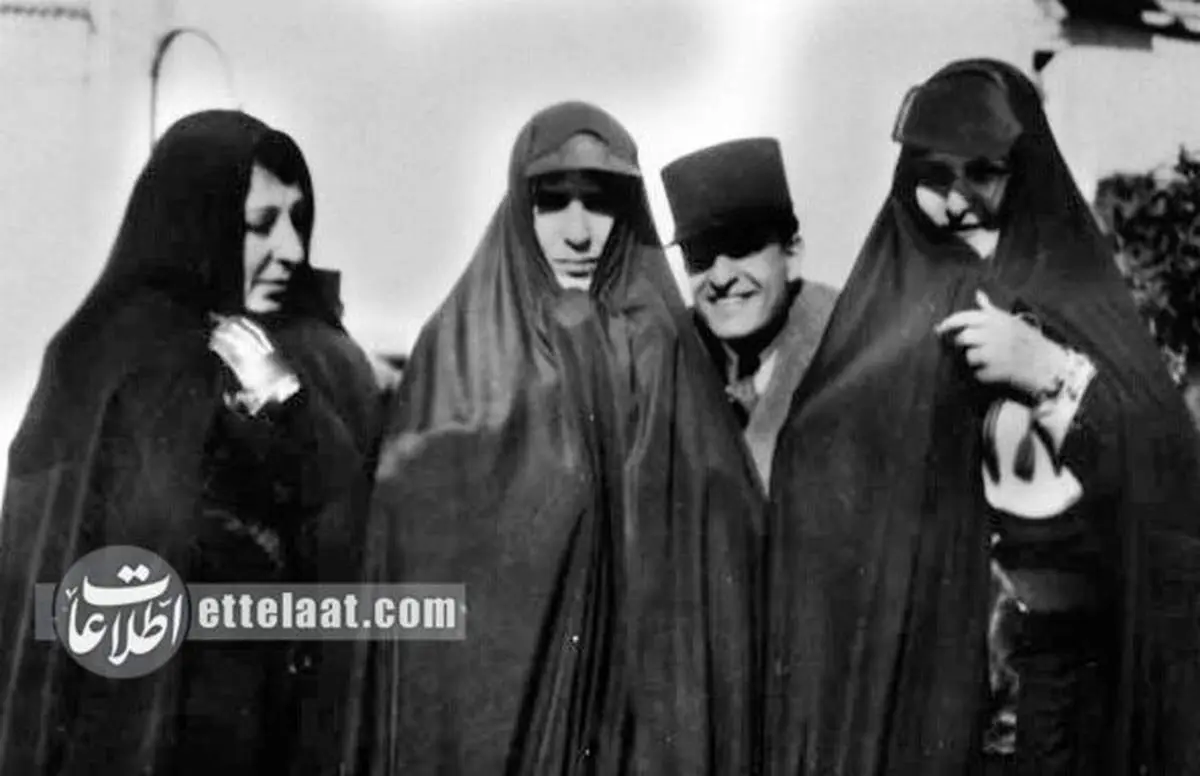 یک مدرسه دخترانه تهران در سال ۱۳۱۰/ عکس

