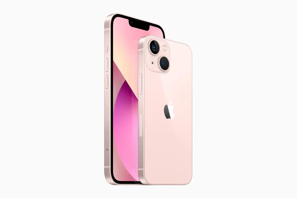 تبلیغات فوتبال ابزار کلاهبرداری با آیفون ۱۳