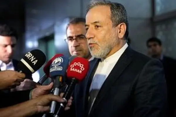 عراقچی: غنی‌سازی با یا بدون توافق ادامه دارد
