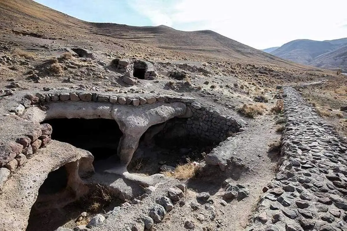 با عجیبترین روستای تبریز آشنا شوید