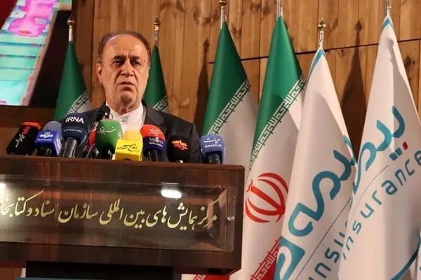 حاجی‌بابایی: مادران و همسران شهدا قله صلابت ایران‌ هستند / خدمات بیمه دی به ایثارگران توفیق الهی و شایسته قدردانی است

