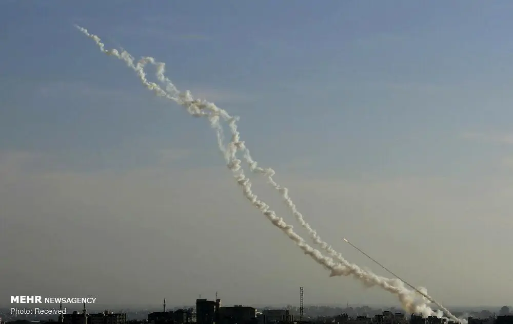 حمله موشکی گسترده حماس به تل‌آویو و عسقلان
