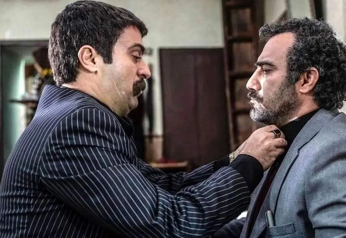 یادگاری از سال 92/ دورهمی خاطرهانگیز محسن تنابنده و همکارانش در رستوران