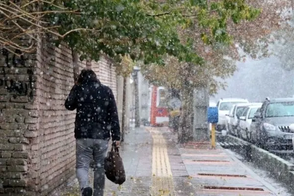  تهران سردتر می‌ شود 