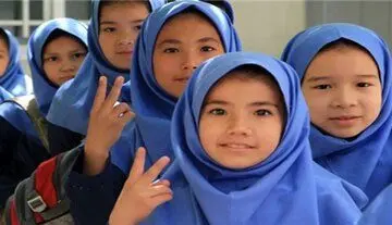 حدود ۶۰۰ هزار دانش آموز غیر ایرانیدر مدارس ایران درس می خوانند