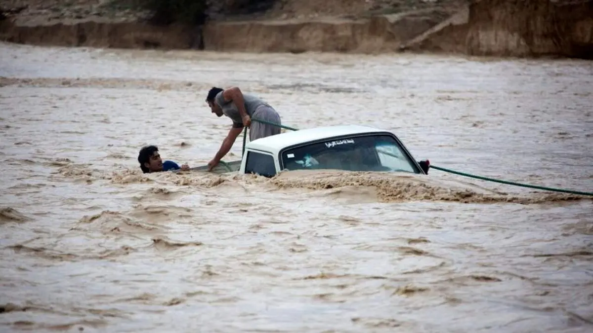 بارش شدید باران از فردا سه شنبه ۱۹ فروردین در این مناطق/ سیل در جاده ها