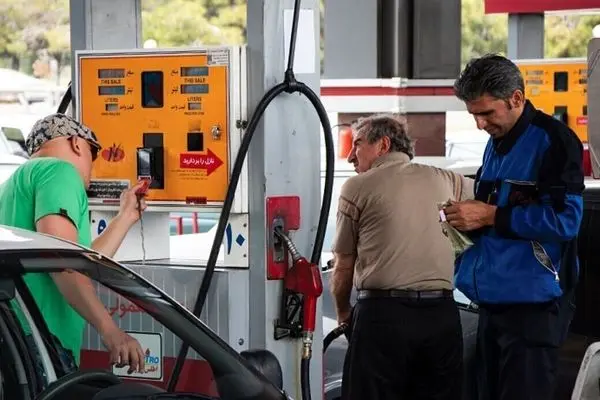 دبیر هیئت دولت، تکلیف قیمت بنزین را یکسره کرد