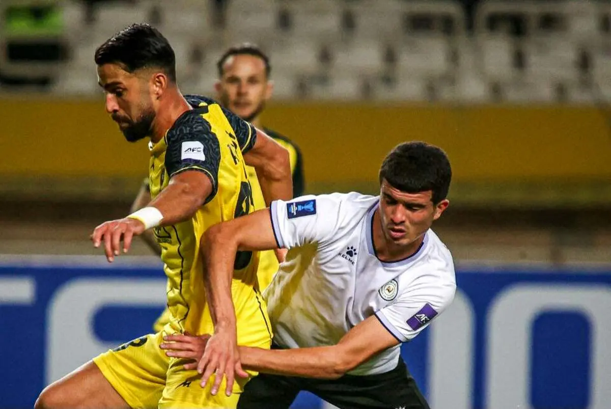 اعلام ترکیب سپاهان مقابل آخال