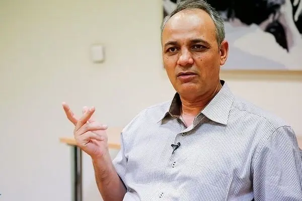 احمد زید ابادی: در پشت حمایت قالیباف از جلیلی رازی نهفته است