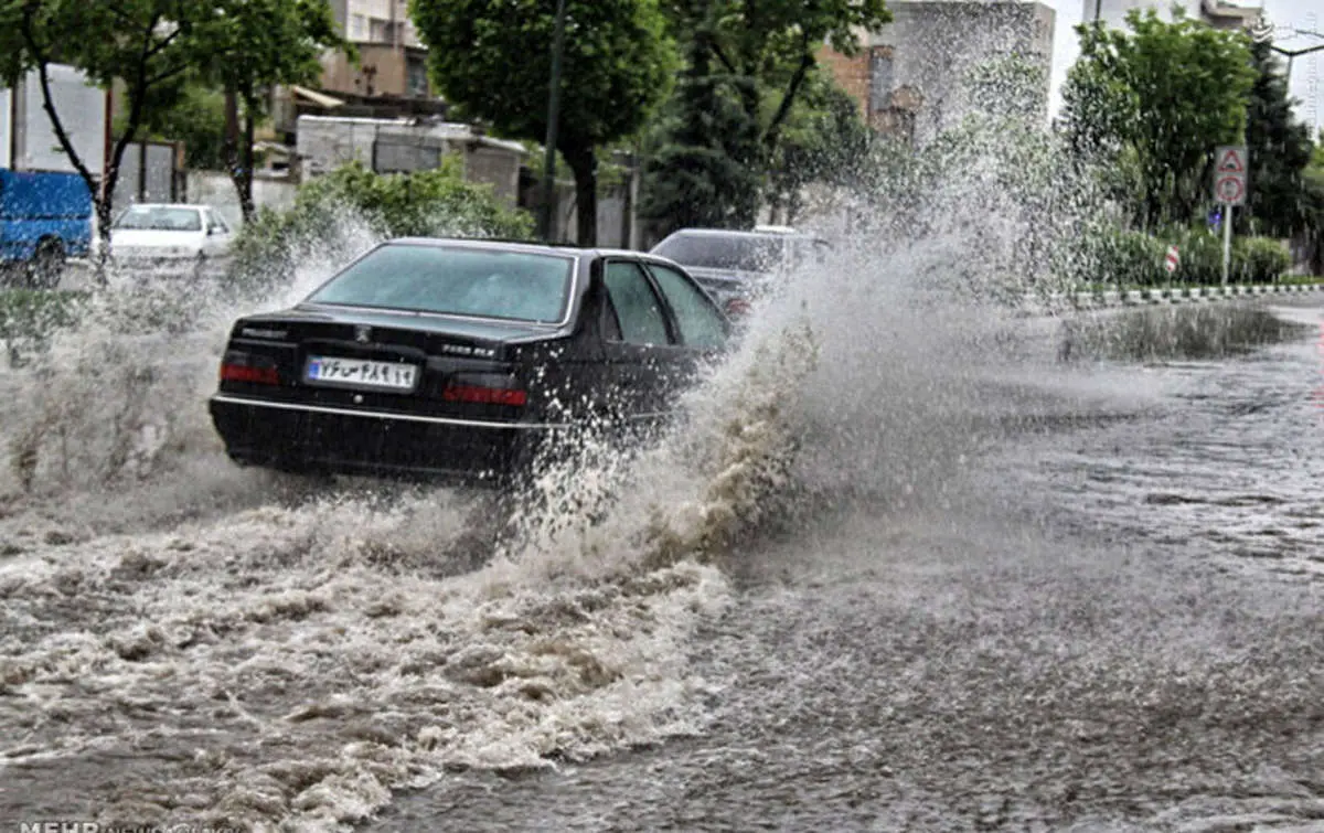 بارش شدید باران سه شنبه و چهارشنبه (25 و 26 شهریور)/سیل و سرما در راه است