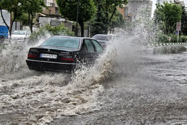 شنبه (۱۹ مهرماه) نوار شمالی بارندگی شدید و سرما دارد/ هشدار کاهش دما