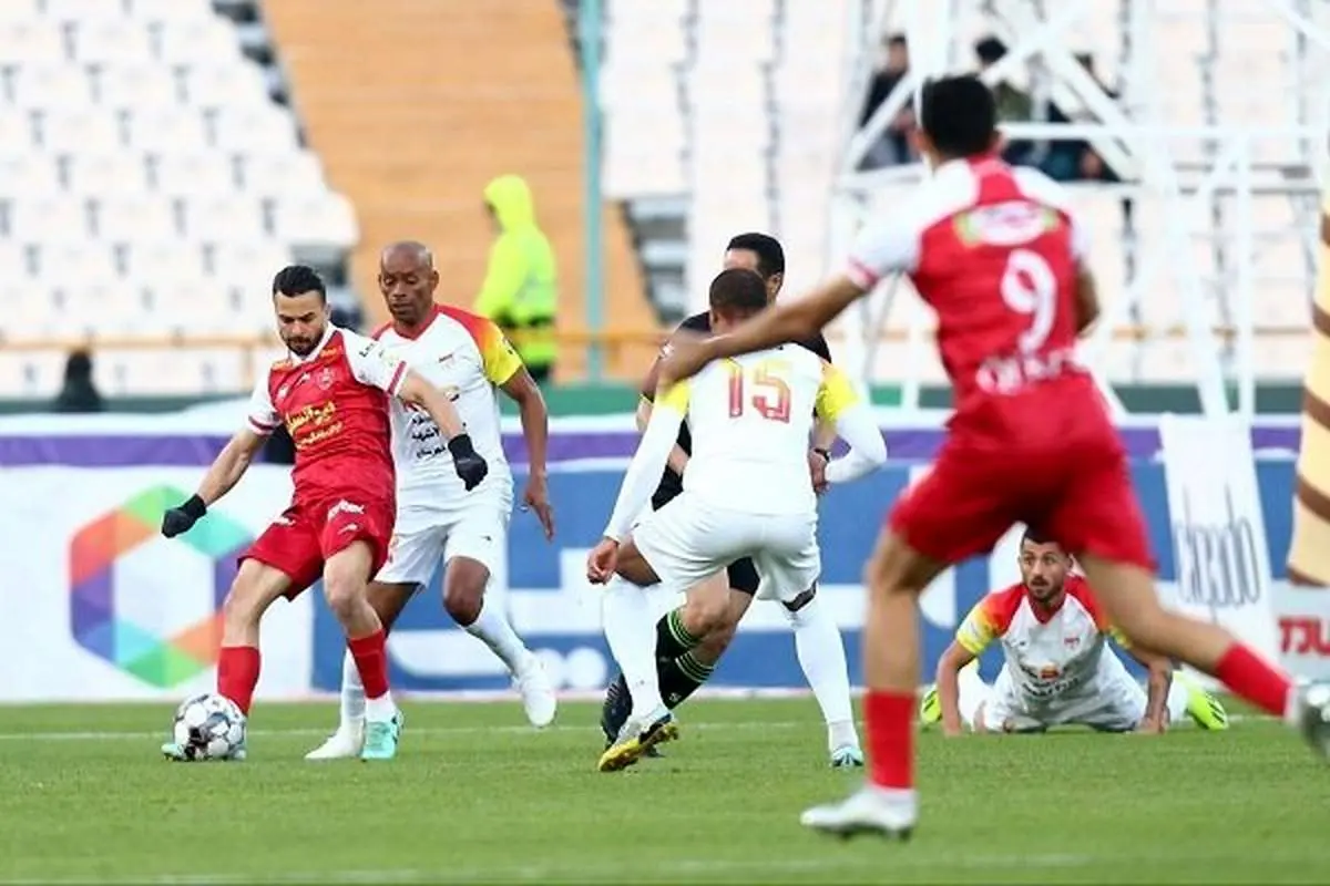 ۲ اشتباه امروز داور به ضرر پرسپولیس
