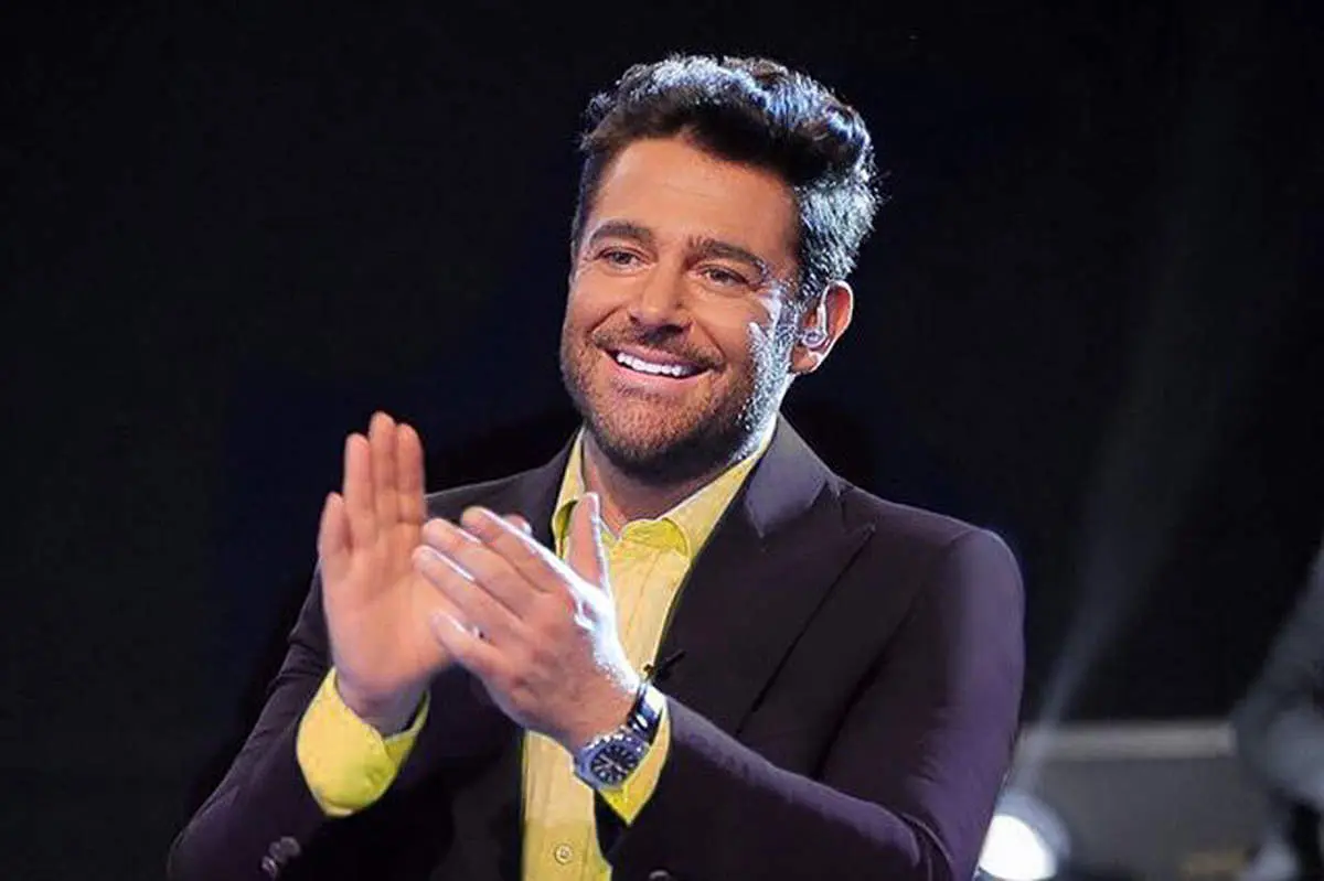 یک استقلالی وکیل مدافع گلزار شد!