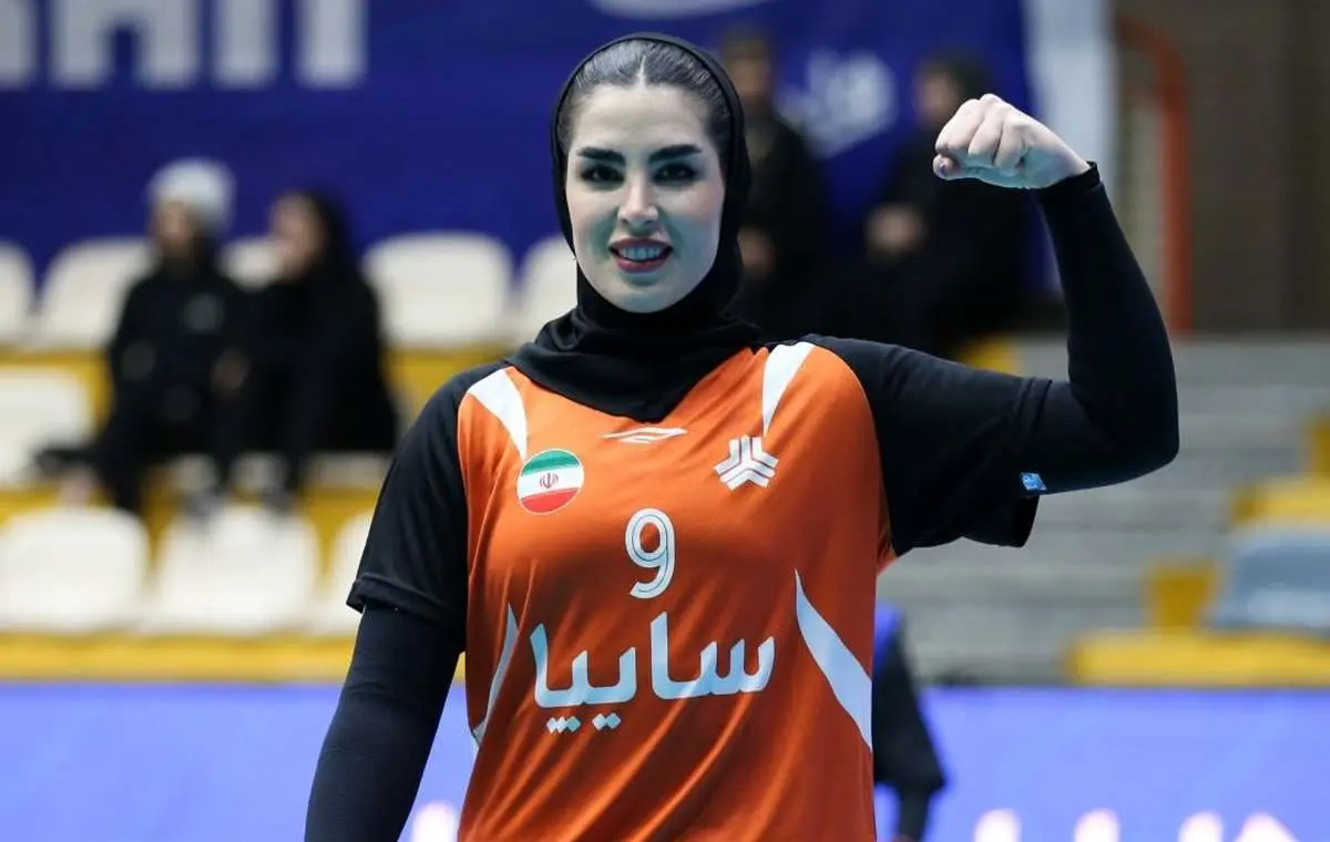 دزدی از همسر دانیال اسماعیلیفر وسط خیابان!