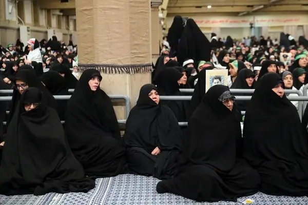 چهره متفاوت و قدیمی جوان الهام چرخنده همه را شوکه کرد / عکس
