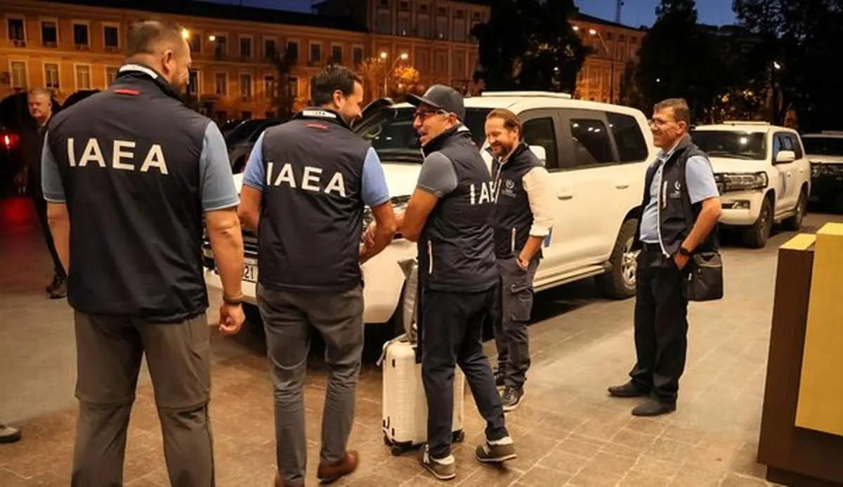  هیئتی از آژانس در راه ایران