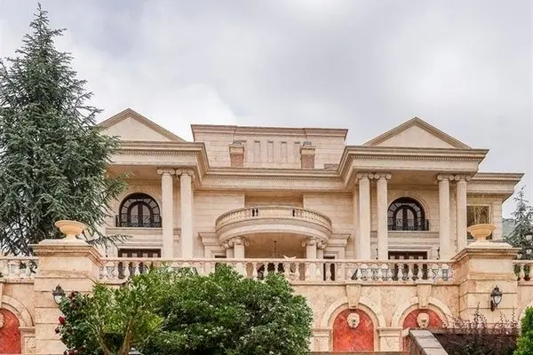 ویلای متهم پرونده چای دبش به بانک ملت تحویل داده شد 