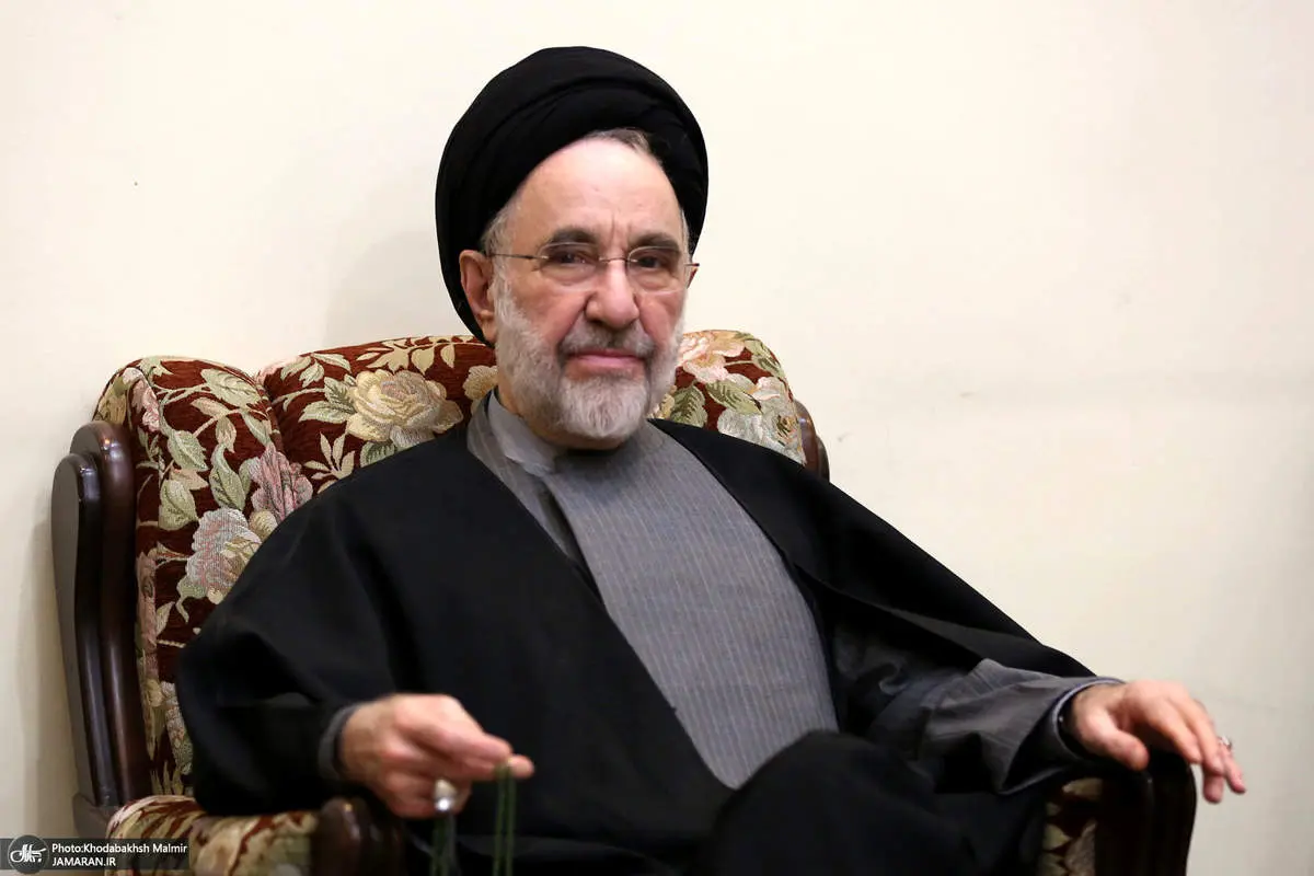 خاتمی قهر کرده بود؟