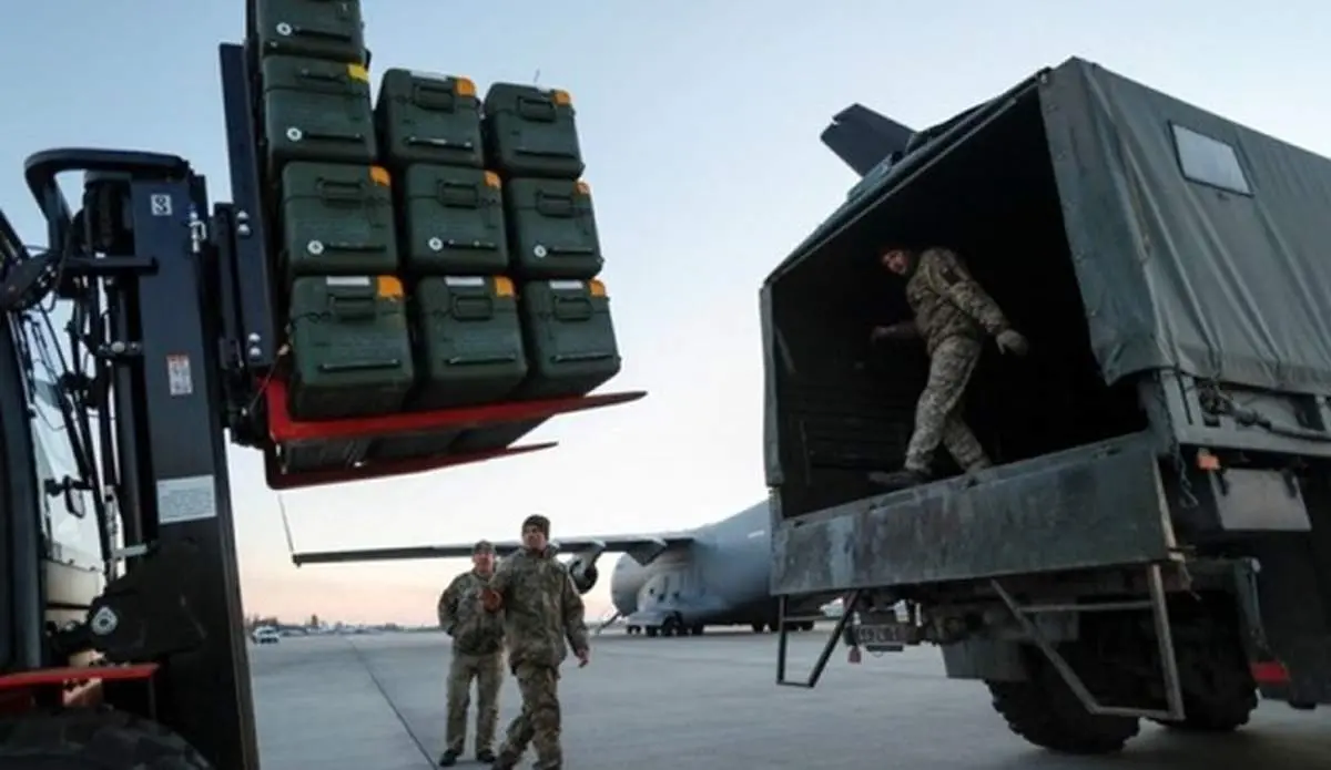 وزیر دفاع لتونی: برای تامین مهمات نظامی ناتو برنامه داریم