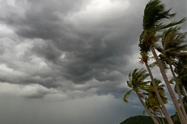 زنگ خطر طوفان برای ۱۱ استان به صدا درآمد