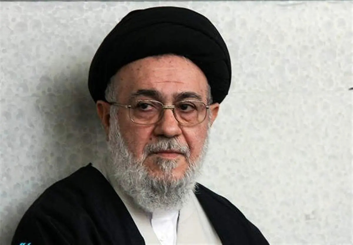 موسوی خوئینیها: آنهایی که به خاتمی میتازند، خودشان ضرر میکنند