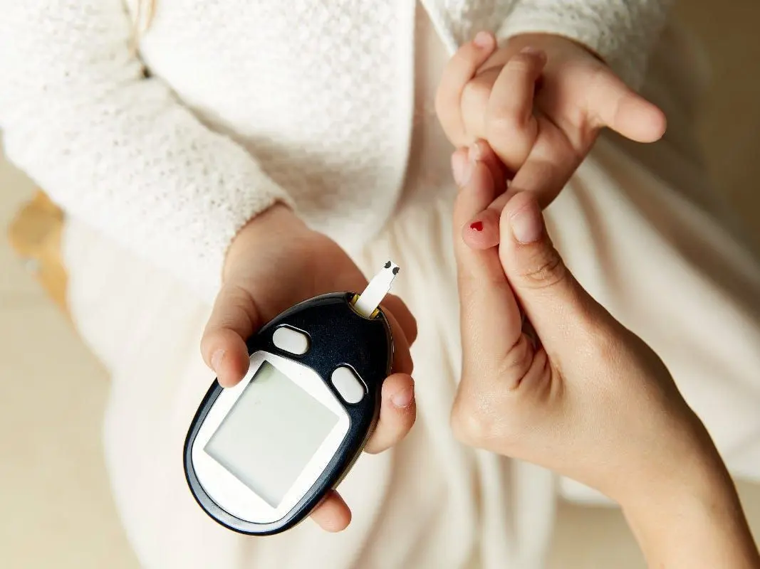 سن پایین در اولین قاعدگی و افزایش خطر ابتلا به دیابت در  زنان