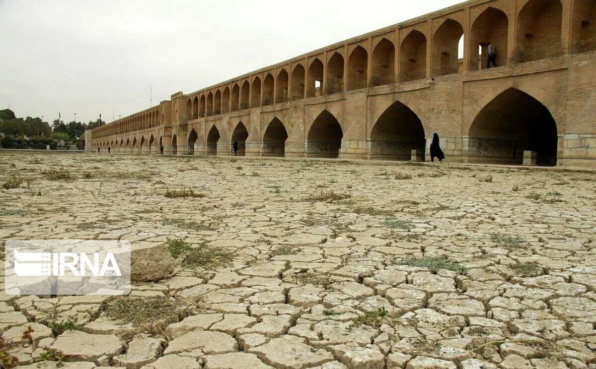 کشاورزان اصفهان منتظر بازگشایی زایندهرود