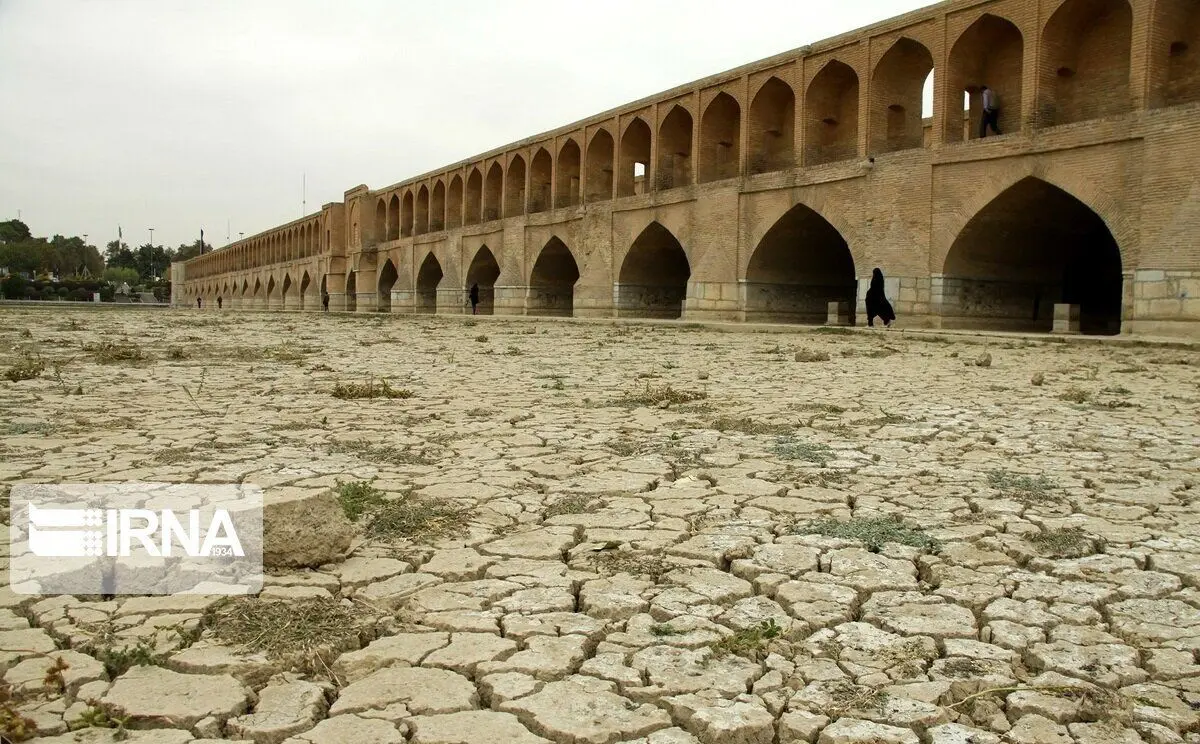 کشاورزان اصفهان منتظر بازگشایی زاینده‌رود 