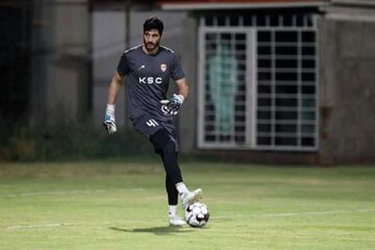 دروازهبان سابق تیم ملی: شایعه نسازید، خداحافظی نمیکنم