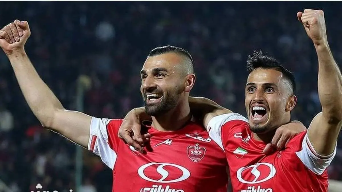 سرمربی پرسپولیس استادیوم را ترک کرد/ اعتراض به عدم استفاده از علیپور؟
