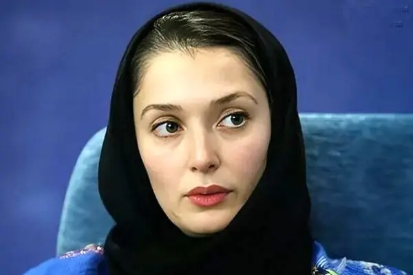  آتنه‌ فقیه‌نصیری با «وحشی» آمد

