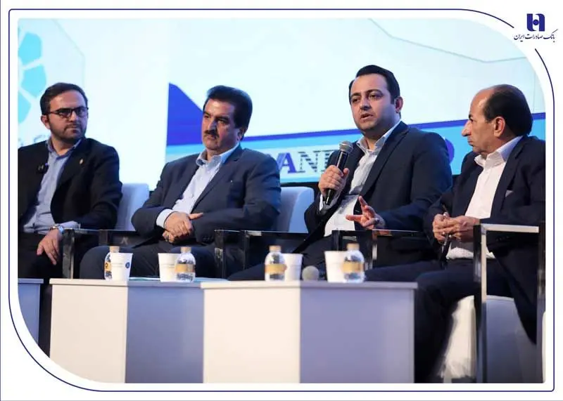 انحراف نقدینگی از بخش واقعی اقتصاد، چالش اصلی تولید و معیشت مردم است

​​