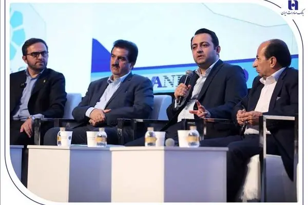 انحراف نقدینگی از بخش واقعی اقتصاد، چالش اصلی تولید و معیشت مردم است

​​