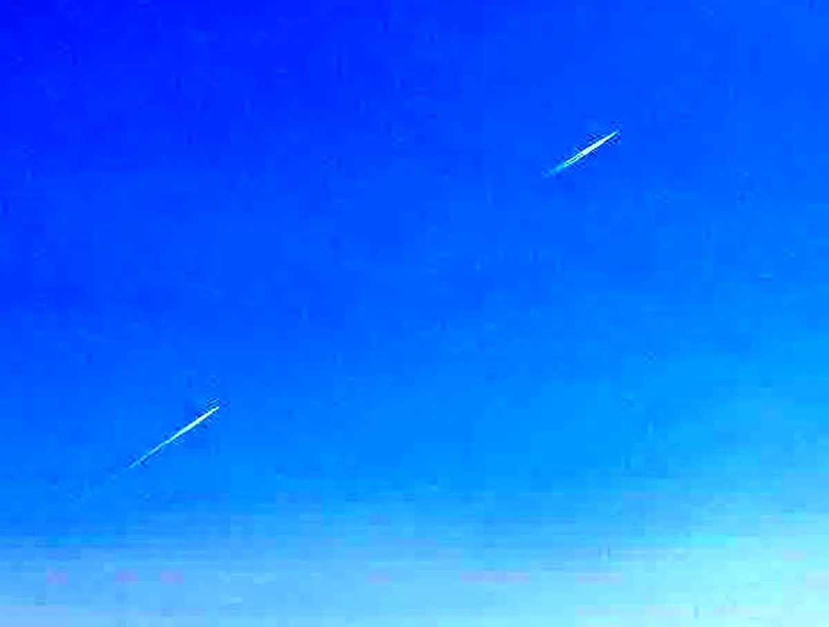 آزمایش موشکی در چند نقطۀ ایران
