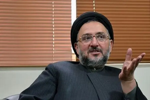 محمد علی ابطحی: برای مردم ایران اوضاع زندگی و  آزادی با ‎جلیلی یا ‎پزشکیان خیلی فرق می کند 