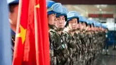 چین از سلاح جدید و نظامی خود رونمایی کرد/عکس