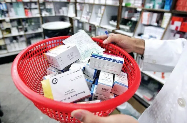 زنگ خطر به صدا درآمد/ مصرف دارو در ایران بیش از 2 برابر مصرف به ازای جمعیت