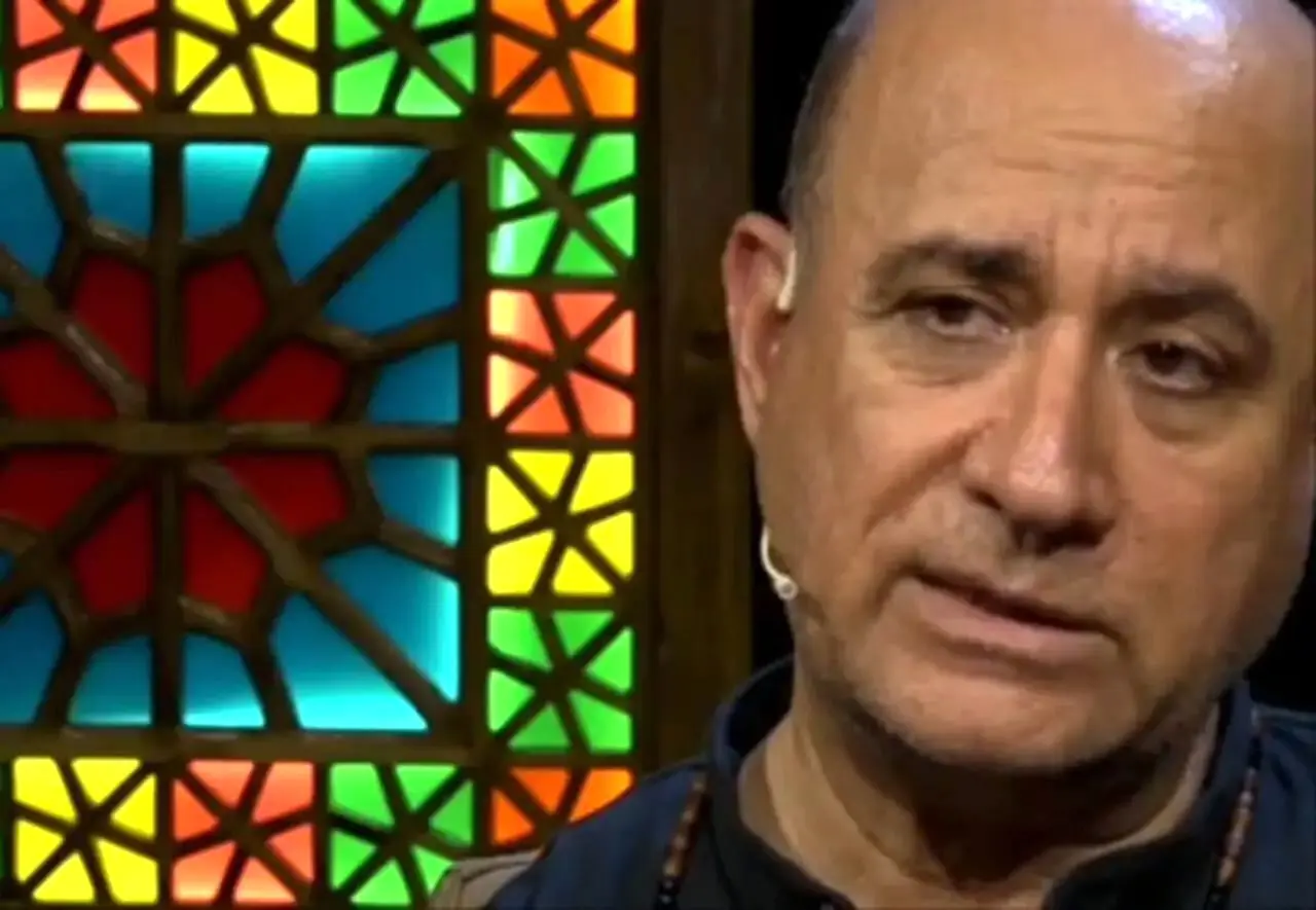 شعر سعید بیابانکی در مورد بازگشت معین به اصفهان / ببینید