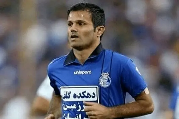 پیشکسوت فوتبال ایران در بیمارستان بستری شد
