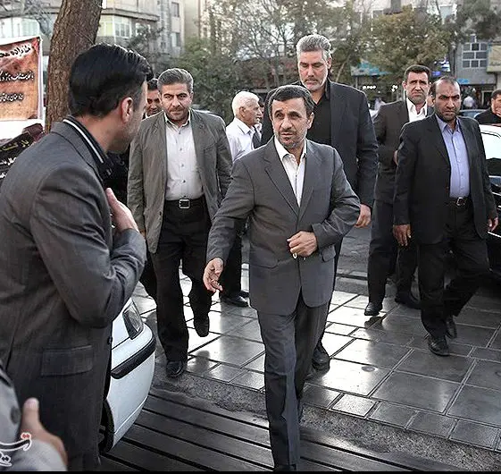 لجاجت احمدی‌نژاد تا نقشه ترور خاتمی؟