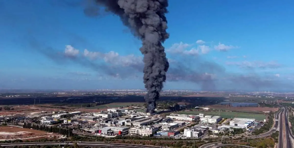 گنبدهای پوشالی بر فراز قلعه شنی!