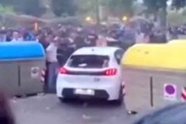 ببینید / یک زن قبل از شروع بازی این تیم هواردانش را له کرد