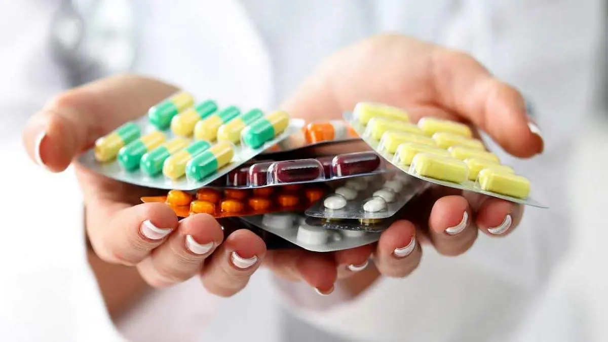 ایرانیها ۳ برابر کشورهای دیگر آنتی بیوتیک می خورند 