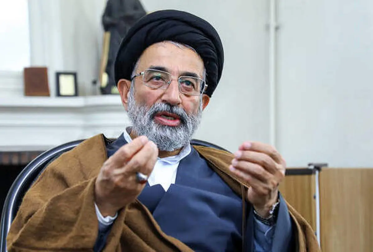 موسوی لاری: حکم احمدینژاد را امضا نمیکردم