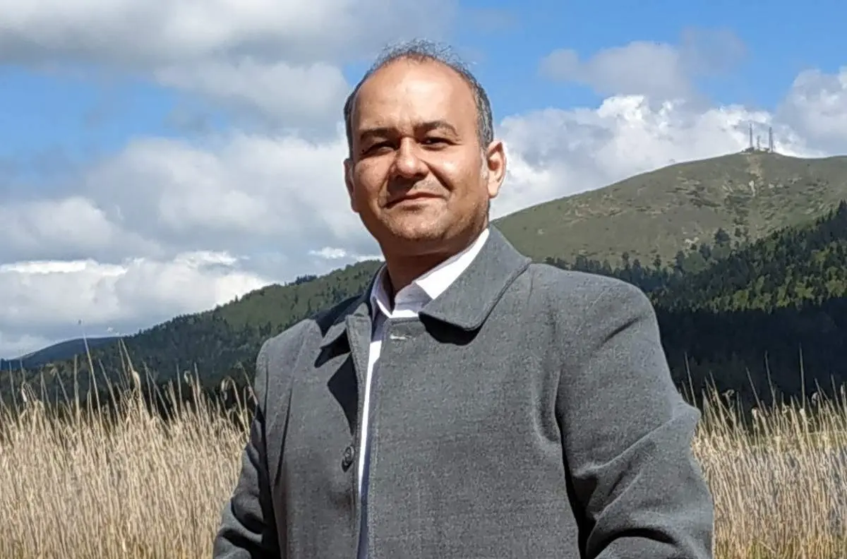 خلاء واحدهای عملی نقد ادبی در زبانشناسی