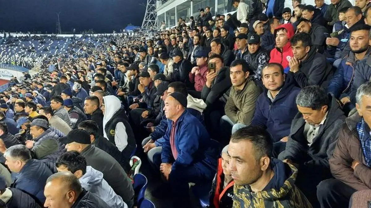 پرتاب موشک‌های کاغذی در بازی نساجی _نوبهار 