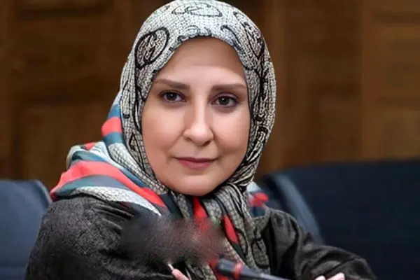 قاب دوستانه مرجانه گلچین و همسر خواننده مشهور
