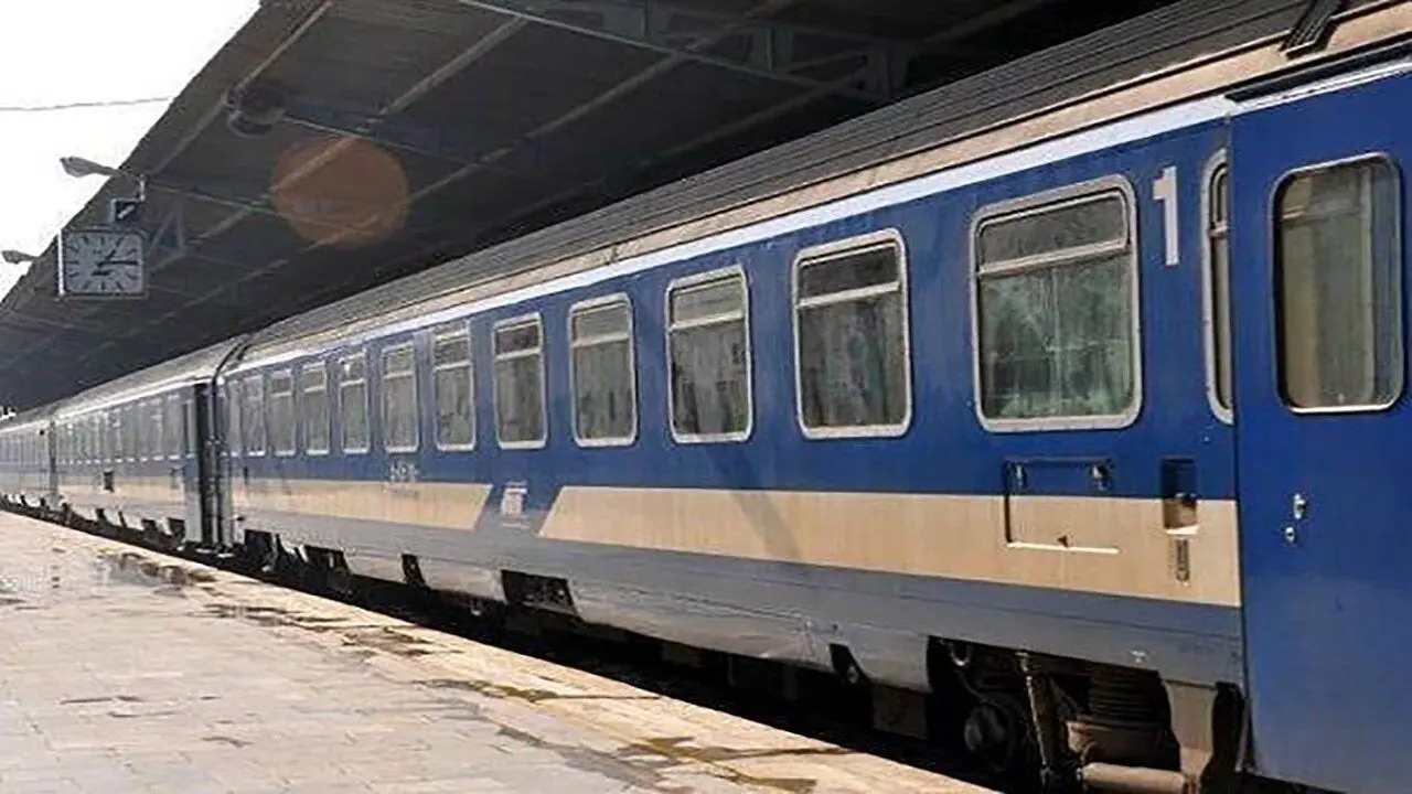 اعلام زمان پیش‌فروش بلیت‌ قطارهای مسافری مهر