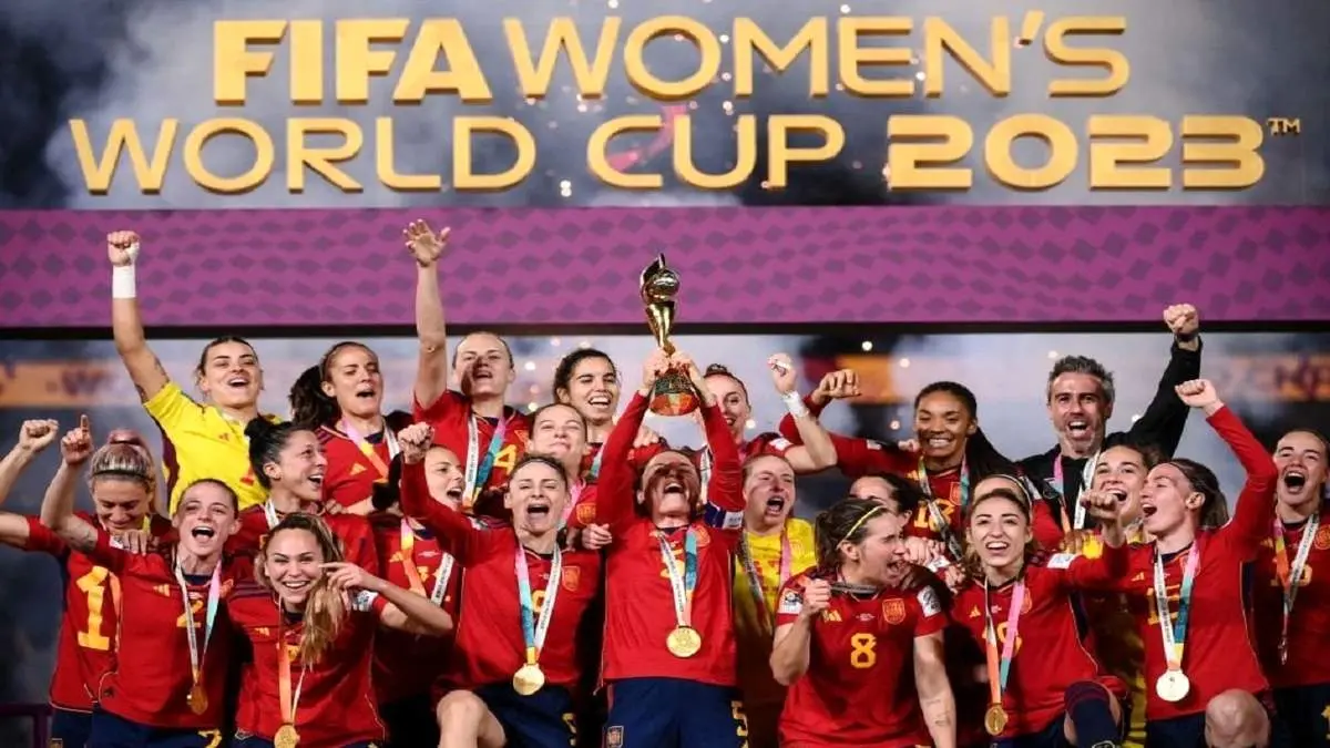 جشن و پایکوبی قهرمانان جام جهانی زنان در مادرید