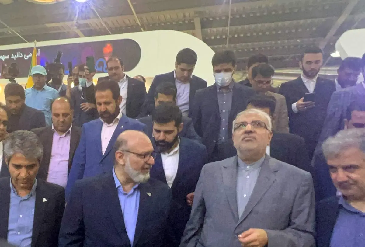 تاکید وزیر نفت بر ضرورت تولید لوله‌های CRA و تیوبینگ در لوله گستر اسفراین